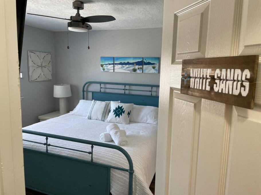 Comfy, Contemporary Quiet Retreat Vacation Home With Views アルバカーキ エクステリア 写真