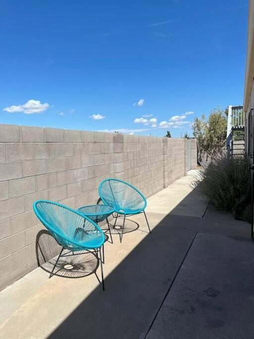 Comfy, Contemporary Quiet Retreat Vacation Home With Views アルバカーキ エクステリア 写真