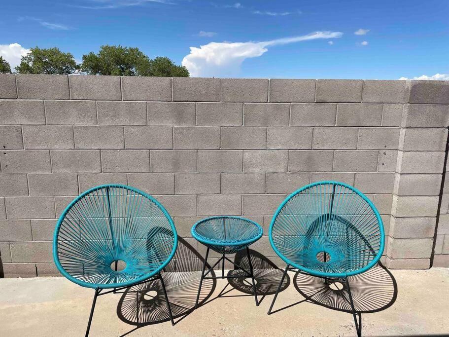 Comfy, Contemporary Quiet Retreat Vacation Home With Views アルバカーキ エクステリア 写真